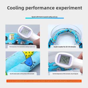 وشاح ثلج أنيق من البوليستر للصيف ومبرد للحيوانات الأليفة عصابة رأس مطبوعة وحزام لعيد الميلاد أو الهالونوس للكلاب أو القطط - Product Image 2