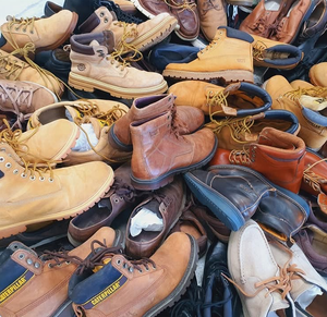 Fabrik Großhandel Second Hand Schuhe Gebrauchte Stiefel Männer Frauen Mixed Preloved Martin Boots Gebrauchte Schuhe auf Lager - Product Image 1