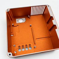 Boîtier de contrôleur électronique en aluminium anodisé orange usiné CNC sur mesure OEM, pièces de boîtier