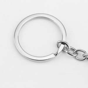 Porte-clés <span class=keywords><strong>World</strong></span> <span class=keywords><strong>of</strong></span> <span class=keywords><strong>Tanks</strong></span>, porte-clés de jeu populaire WOT, porte-clés en métal en forme de char et de balle, porte-clés tendance pour sacs de voiture, cadeau de fête pour hommes, souvenirs - Product Image 5