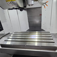 Centro de Mecanizado CNC Vertical de Servicio Mediano VMC855 Tipo Caja, Mesa de Trabajo de 800*550mm, BT40 24T, Fresadora de Metal y Acero, ATC, Control GSK