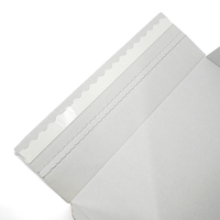 Caja de Envío de Cartón Kraft Marrón Reciclable con Tira Adhesiva Desprendible Personalizada, Caja de Correo, Embalaje con Impresión a Cuatro Colores y Recubrimiento UV Plano
