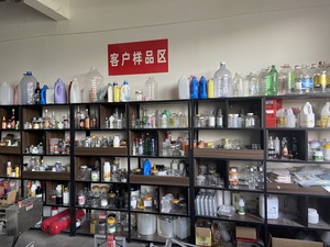 Étiqueteuse automatique à grande vitesse de surface plane pour une productivité maximale - Product Image 6