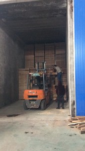 Haute qualité! Plancher solide en bois de 15MM <span class=keywords><strong>Parquet</strong></span> en bois dur d'ingénierie <span class=keywords><strong>Parquet</strong></span> en chêne <span class=keywords><strong>Parquet</strong></span> en <span class=keywords><strong>stratifié</strong></span> <span class=keywords><strong>Parquet</strong></span> en bois de chêne - Product Image 6