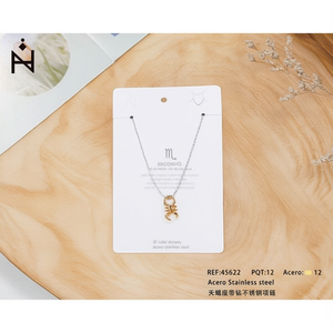 Collana Scorpio in acciaio inossidabile con ciondolo color oro per gioielli da donna alla moda - Product Image 3