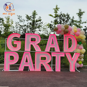 Lettere Luminose RGB Personalizzate da 3ft e 4ft, Numeri Luminosi in Metallo, Insegne LED per Decorazioni di Matrimoni ed Eventi all'Aperto - Product Image 3