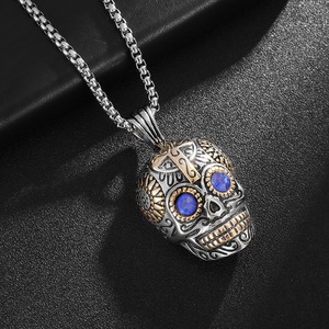 Collar con colgante de calavera de acero inoxidable con incrustaciones de ojos azules y verdes para hombres y mujeres, regalo, joyería de moda HX055 - Product Image 2