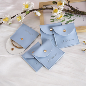Pochettes en cuir PU bleu de haute qualité pour bijoux, avec gaufrage, pour bagues, colliers et boucles d'oreilles - Product Image 5