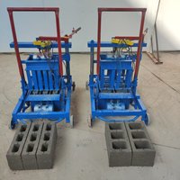 Petite construction manuelle mobile Machine de fabrication de blocs de béton d'argile et de boue de sol rouge Machine de fabrication de briques à emboîtement en vente au Royaume-Uni