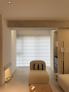 맞춤형 전체 정전 로마 그늘 사무실 식당 내장 블라인드 음영 셔터에 대한 자동 리프트 수직 자외선 차단제 - Product Image 3