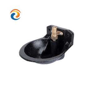 Abbeveratoio Automatico in Ghisa Resistente con Valvola in Rame per Pecore, Capre e Animali da Fattoria, Nuovo - Product Image 1