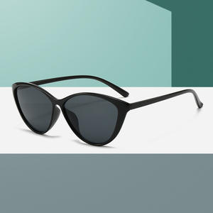 แว่นกันแดดทรงแคทอายสำหรับผู้หญิง กำลังฮิตใน TikTok ป้องกันรังสียูวี 400 กรอบพีซีแบบเต็มขอบ รุ่น 3 รุ่น YC836 F3 - Product Image 1