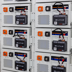 Batería de Iones de Litio de Alto Voltaje a Precio de Fábrica, 50 Kwh, 100 Kwh, 200 Kwh, Batería de Almacenamiento de Energía Solar Montada en Rack, ALC-100KWH - Product Image 6