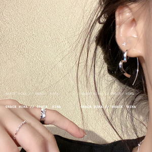 ต่างหูแบบติดหลังรูปหัวใจลายซันเบิร์สต์ |   สแตนเลสสตีลชุบทอง 18K PVD |   ต่างหูรูปหัวใจลายผีเสื้อสำหรับผู้หญิง - Product Image 4