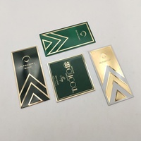 Ventes chaudes, styles personnalisés, étiquettes en aluminium gravées et embossées, logo cosmétique, étiquette d'emballage métallique pour flacon de parfum