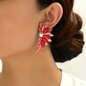 Eleganti Orecchini a Perno con Piume per Donne, Accessori per Orecchie Geometrici per Uso Quotidiano - Product Image 6