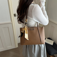 Sac à main populaire en PU avec fermeture éclair, idéal pour les sorties, le shopping et les trajets quotidiens, sac bandoulière, sac fourre-tout, sac pour femme