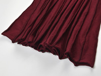 Robe Courte Femme en Maille Rayée Rétro, Coupe A-Line Slim, Ourlet Ondulé, Manches Courtes, Boutons Métalliques, Style Élégant