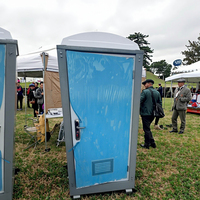 Porte de sécurité moderne, durable, portable et écologique en panneaux sandwich, systèmes de toilettes chimiques mobiles sans eau, installation facile