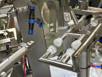 Machine d'emballage rotative continue entièrement automatique pour bâtonnets à mâcher pour chiens
