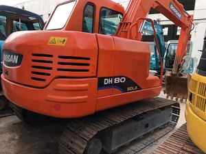 Excavadora usada original de Corea a la venta, 8 toneladas, buen estado, pintura original DH80 Doosan, motor EPA - Product Image 6