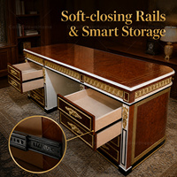 Ensemble de bureau de direction de luxe néoclassique royal en bois massif avec finition dorée pour villa, bureau ou salle d'étude
