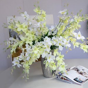 <span class=keywords><strong>Prix</strong></span> bon marché soie artificielle <span class=keywords><strong>Cymbidium</strong></span> <span class=keywords><strong>orchidée</strong></span> et Cattleya fleur pour la maison mariage noël Halloween décoration - Product Image 1