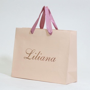 Fabricant d'emballages imprimés haut de gamme OEM/ODM pour sacs en papier, destinés aux marques de mode, boutiques et utilisation marketing. - Product Image 1