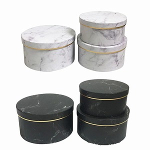 Flower gift box acrylic flower shop material rose square rose paper box can be customized according to needs - Product Image 3