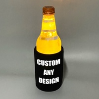 Penyangga Kaleng Bir LED Slim Can Custom Koozy Logo Kustom Pernikahan Can Coozy Koozy untuk Penyangga Kaleng Stubby Pendingin Minuman Cozy OEM