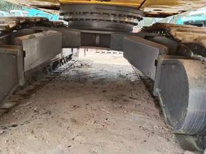 Excavatrice sur chenilles d'occasion Komatsu Pc450, moteur diesel, modèle 2023, 45 tonnes, excellent état, équipement de construction à haute efficacité - Product Image 3