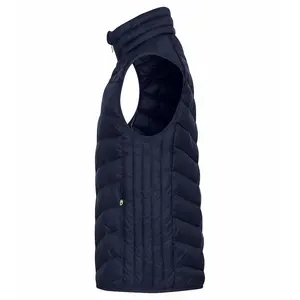 Gilet in piuma riciclata: merchandising sostenibile - Product Image 3