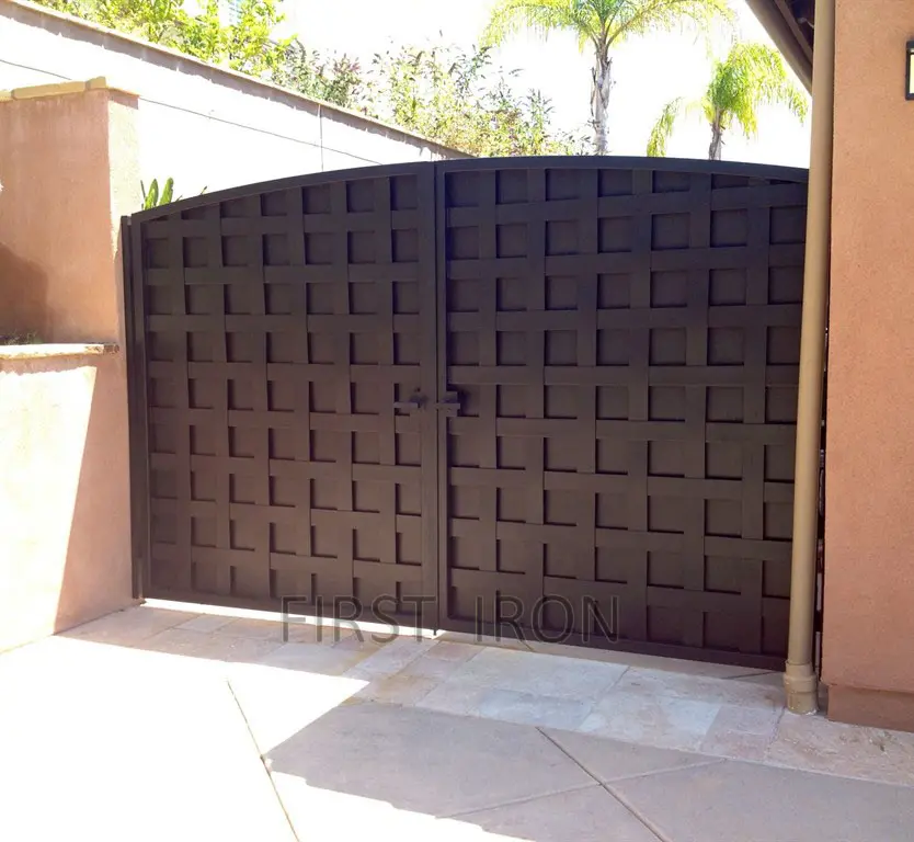 Alüminyum driveway kapıları ferforje kapı dövme demir kapılar