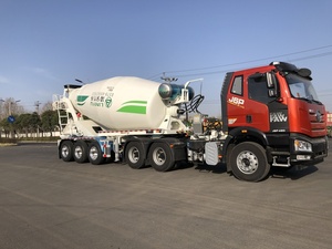 CIMC LINYU Hochwertiger und berühmter 3-Achs-14m3-Betonmischer-Sattelauflieger zum Verkauf - Product Image 2