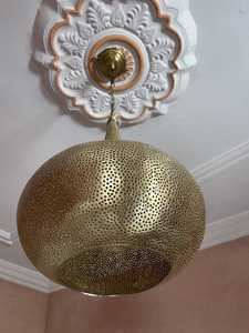 Lampe suspendue en laiton, abat-jour marocain, lustre fait à la main - Product Image 2