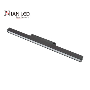 Đèn Chiếu Sáng Tuyến Tính Với Vỏ <span class=keywords><strong>C</strong></span>ầu Chì Đèn Led Theo Dõi Từ Tính Phản Xạ Khuếch Tán Từ Tính Gia Đình Quang Họ<span class=keywords><strong>c</strong></span> 4000K - Product Image 5