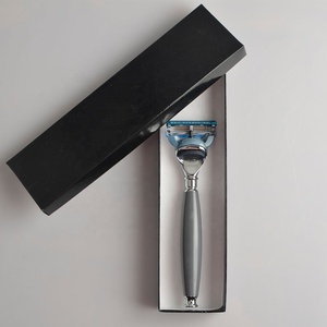 Los hombres mejor opción máquina de 5 hojas Durable de afeitado de los hombres de Metal mango de plástico de la maquinilla de afeitar de seguridad - Product Image 5