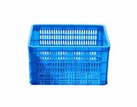 Caisse ventilée rectangulaire en plastique avec boîtes de rangement et bacs d'injection de conception flexible