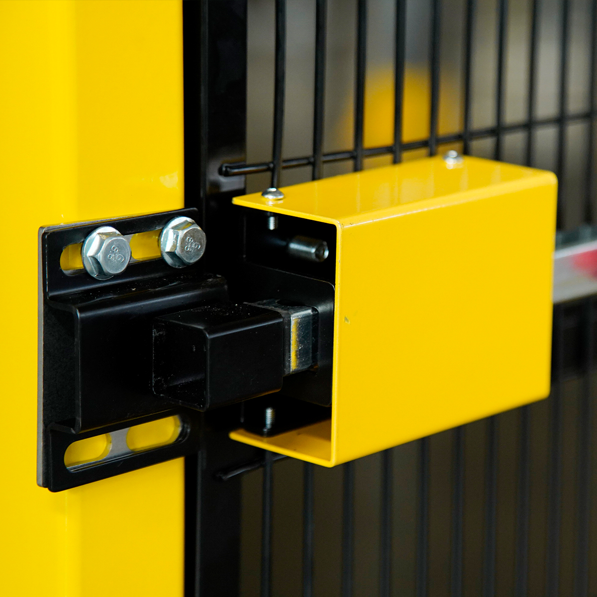 Yellow Post & Black Mesh