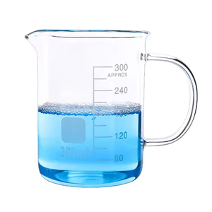 Vaso de Laboratorio de Vidrio Borosilicato 3.3 Graduado, Resistente al Calor, con Asa, 250 ml - Product Image 4