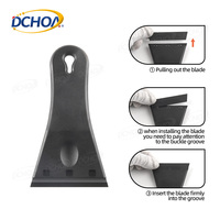 DCHOA bricolage outils de grattoir de lame de rasoir en plastique noir nettoyage grattoir dissolvant de colle pour emballage de vinyle OEM & ODM pris en charge