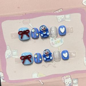 Vente en gros de 10 pièces de faux ongles 3D mignons <span class=keywords><strong>Hello</strong></span> <span class=keywords><strong>Kitty</strong></span>, faits à la main, en acrylique, à presser, pour enfants - Product Image 1