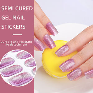 ملصقات أظافر جل معالجة بضوء UV بشعار مخصص، شرائط جل خالية من Hيما للتطبيق على طلاء الأظافر الجل الفني ولفافات أظافر جل شبه معالجة - Product Image 6