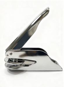 Machine à embosser manuelle en acier de style moderne pour papier/bois/cuir, outil de décoration, machine à impression décorative, <span class=keywords><strong>tampon</strong></span> à logo personnalisé pour le bureau - Product Image 3
