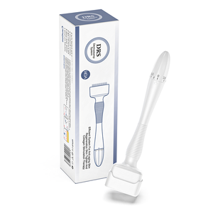 Marque privée Vente chaude <span class=keywords><strong>Derma</strong></span> Timbre 140A Réglage de la longueur de l'aiguille Microneedling Timbre pour un usage domestique - Product Image 1
