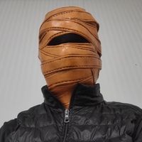 Masque intégral en latex - Noir mat, blanc, jaune - Design texturé, mystérieux et froissé - Masque tendance pour fête d'Halloween