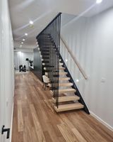 Rampe en verre/câble personnalisable avec conception de sécurité, en forme de I, pour escalier droit intérieur, marche en acier pour la décoration intérieure