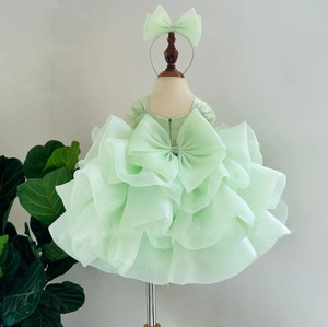 Splendido Abito da Damigella con Gonna Voluminosa e Fiocco per Bambine da 1 a 9 Anni, Ideale per Compleanni, Matrimoni e Occasioni Formali - Product Image 3