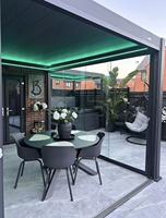 Pergola en aluminium d'extérieur, toit à lamelles motorisées personnalisable avec bande LED, gazebo bioclimatique imperméable pour patio et jardin