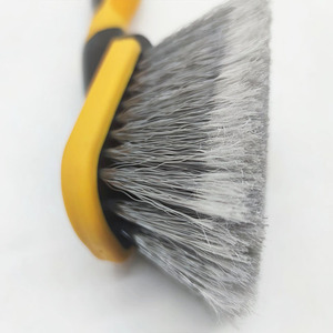 CTCCPB005 Cepillo <span class=keywords><strong>de</strong></span> plástico para neumáticos <span class=keywords><strong>de</strong></span> coche, cerdas suaves, no rayan, cepillo <span class=keywords><strong>de</strong></span> limpieza <span class=keywords><strong>de</strong></span> ruedas reutilizable, cepillo multiusos para ruedas <span class=keywords><strong>de</strong></span> coche - Product Image 4